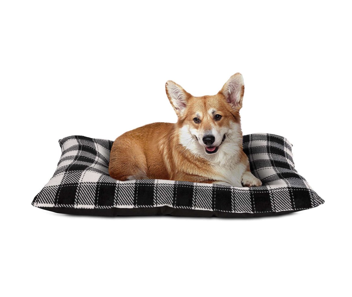 Medium Pillow Pet Bed - 4 Legs R Us